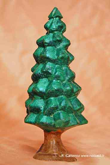 image de Sapin sculpté en Frêne